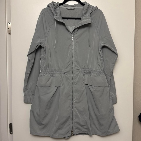 lululemon athletica Jackets & Blazers - Lululemon pack and glyde lightweight jacket